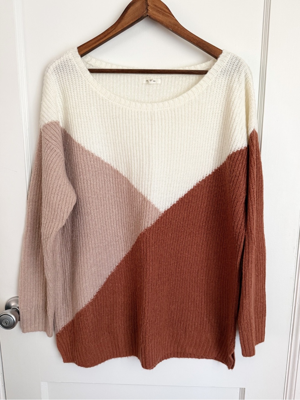 Maurices Scoop Neck Colorblock Sweater in Cream, Blush & Rust